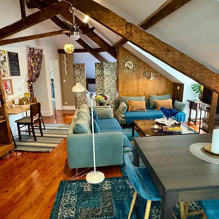 Apartment With Mezzanine Rua Da Moeda *