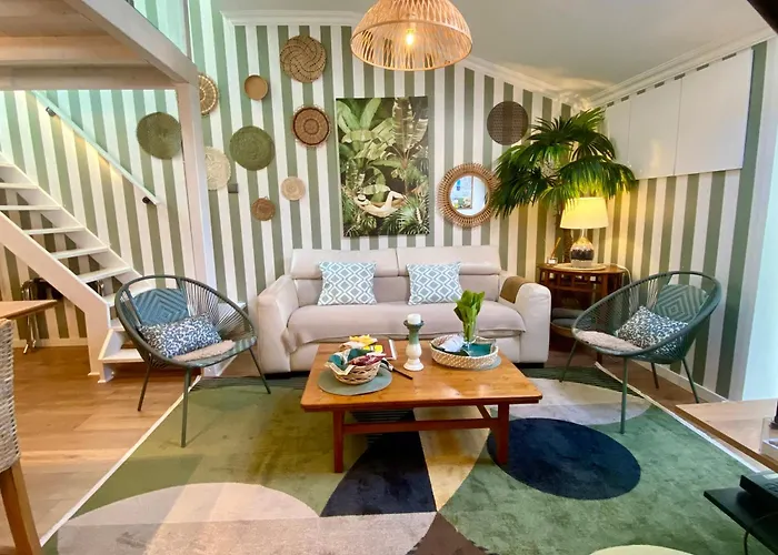 With Mezzanine Rua Da Moeda Appartamento