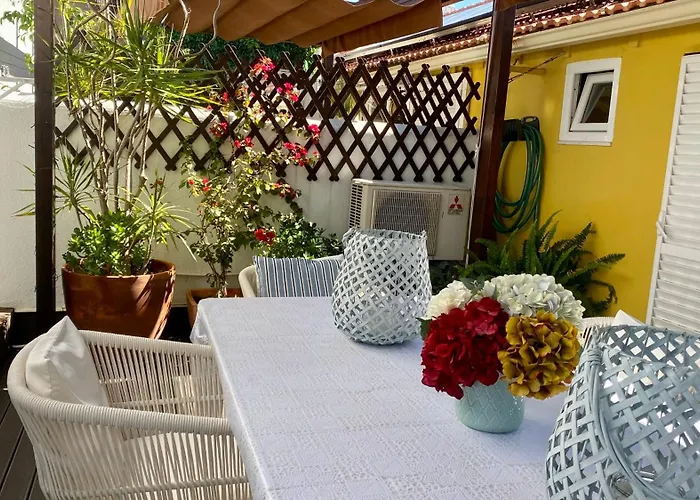 With Mezzanine Rua Da Moeda