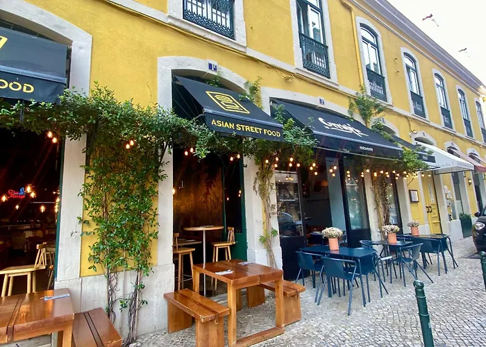 With Mezzanine Rua Da Moeda * Lisbona