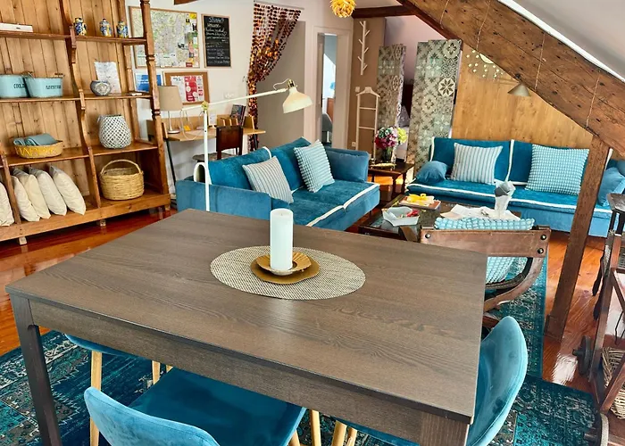 Appartamento With Mezzanine Rua Da Moeda Lisbona