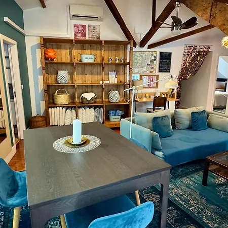 Apartamento With Mezzanine Rua Da Moeda Lisboa