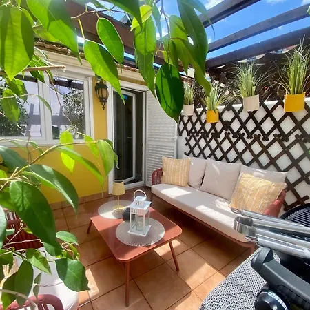 Studios With Mezzanine Rua Da Moeda Daire *