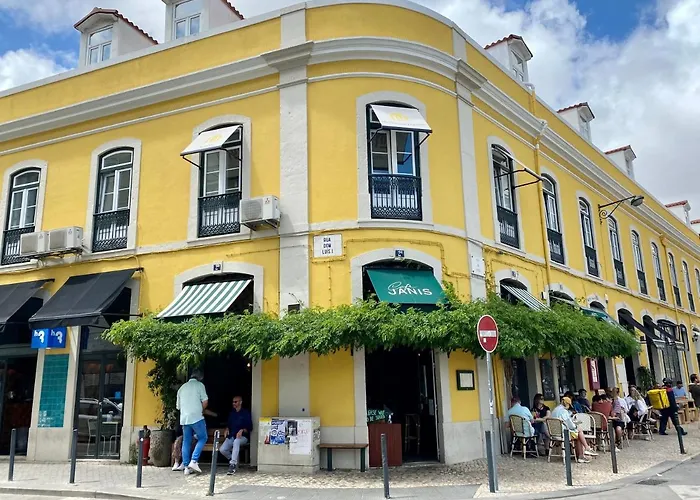 Daire Studios With Mezzanine Rua Da Moeda *