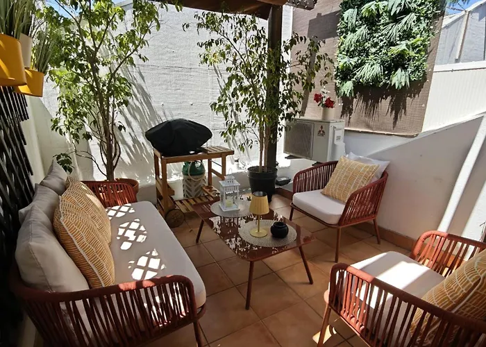 Studios With Mezzanine Rua Da Moeda *