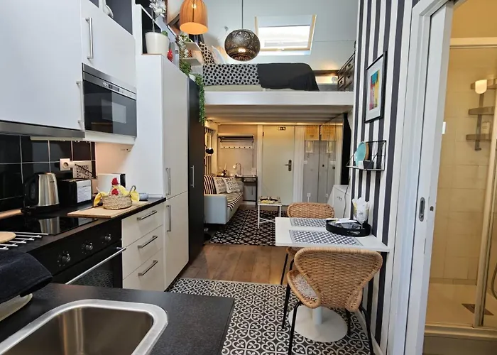 Studios With Mezzanine Rua Da Moeda