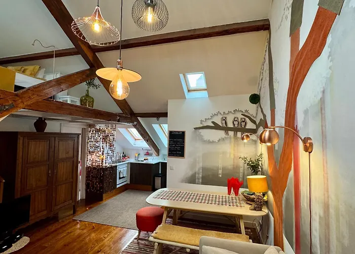 Daire Studios With Mezzanine Rua Da Moeda *