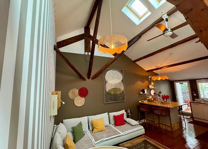 With Mezzanine Rua Da Moeda Lejlighed