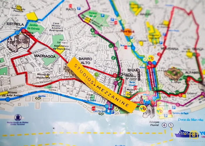 Lejlighed With Mezzanine Rua Da Moeda